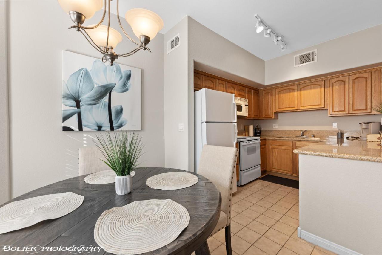 Hawk Ridge Two Bedroom Condo By Cool Properties Mesquite Kültér fotó