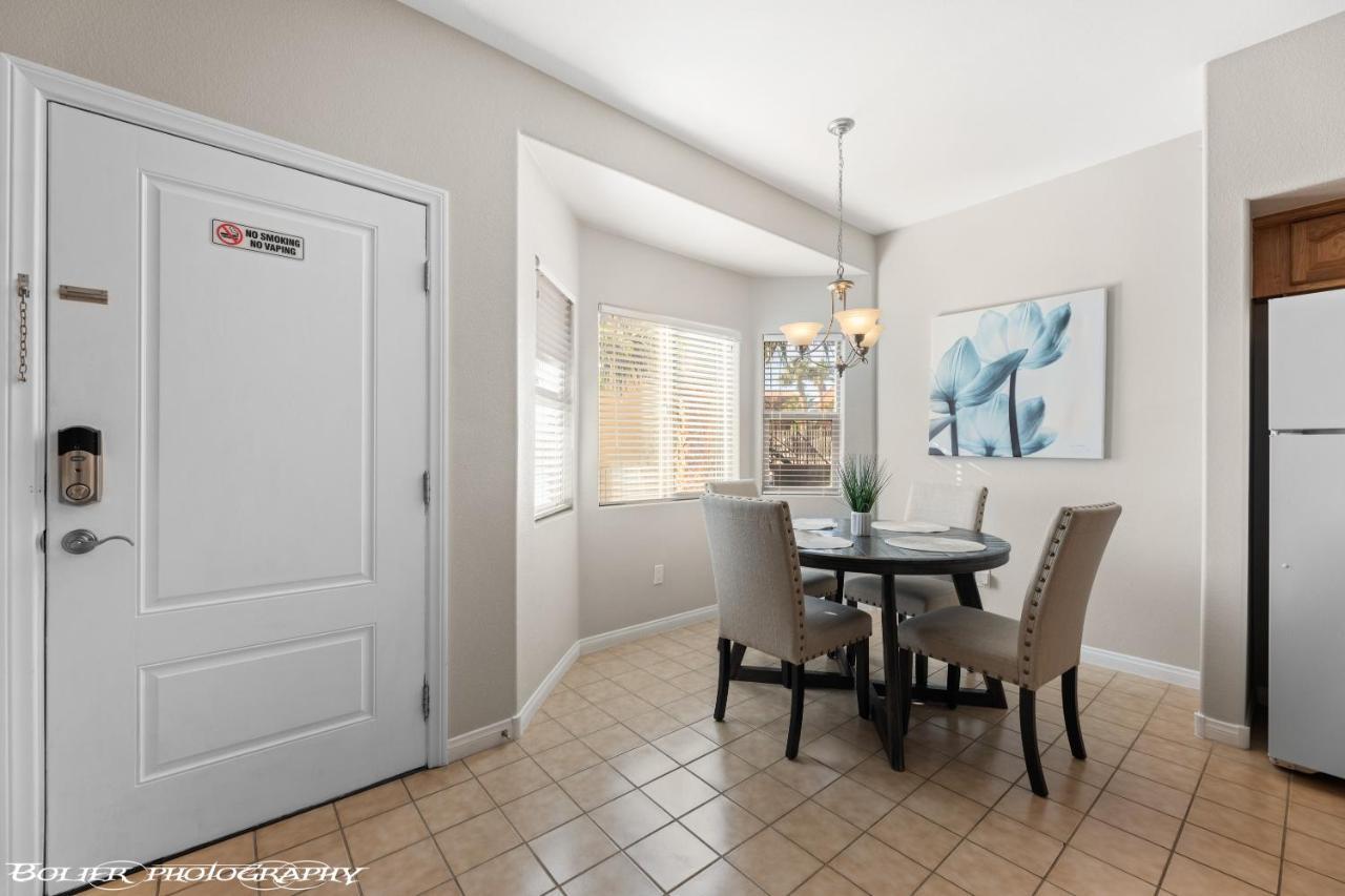 Hawk Ridge Two Bedroom Condo By Cool Properties Mesquite Kültér fotó